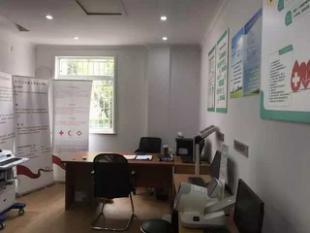 閔行社區(qū)紅十字服務(wù)總站 幫困救助、理療服務(wù)與心理咨詢?nèi)轿皇刈o(hù)鄰里健康